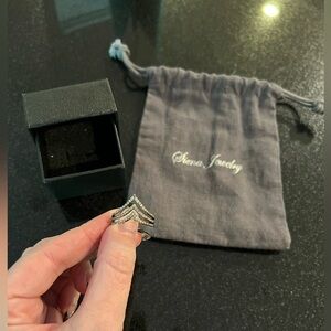 Siena Jewelry black rhodium ring with 3 rows of diamonds size 8 new
